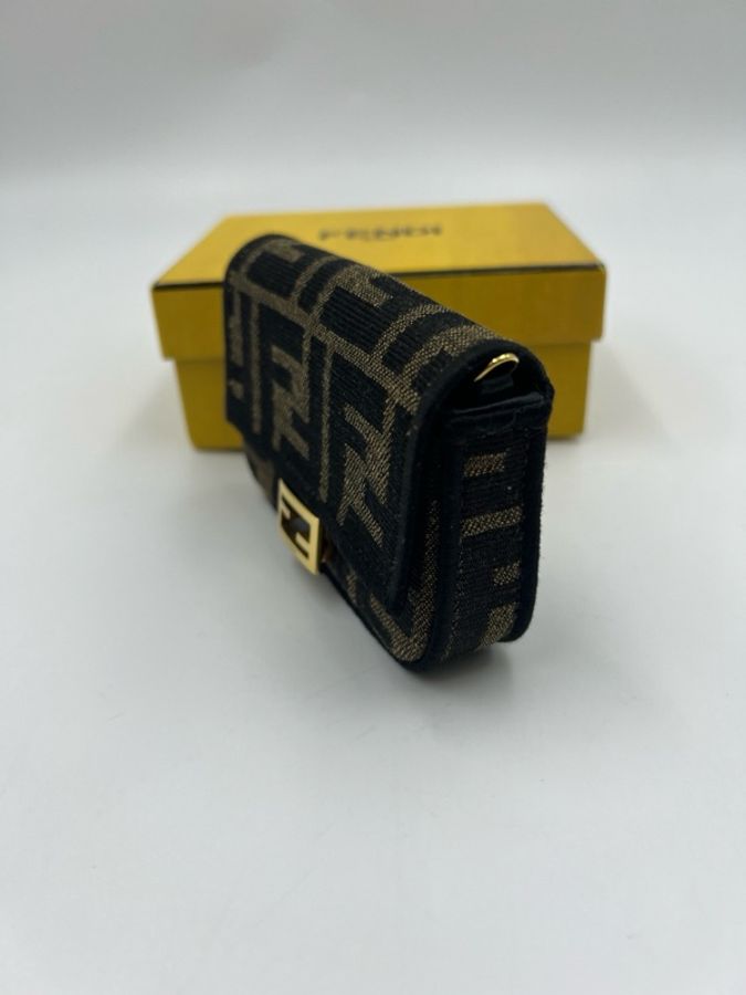 芬迪FENDI Baguette迷你法棍包 肩帶 鏈條可拆卸-4