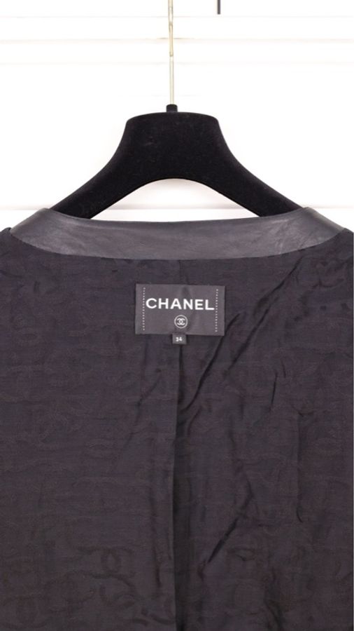 Chanel 19年沙滩系列秀款Jennie同款黑色小羊皮流苏皮衣外套-50