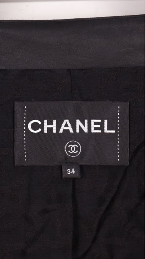 Chanel 19年沙滩系列秀款Jennie同款黑色小羊皮流苏皮衣外套-56