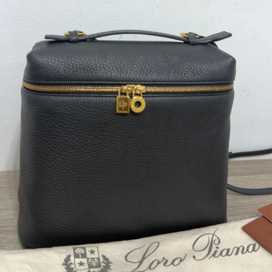 🖤Loro Piana LP23.5 黑金雙肩背包🖤 二手閒置-10