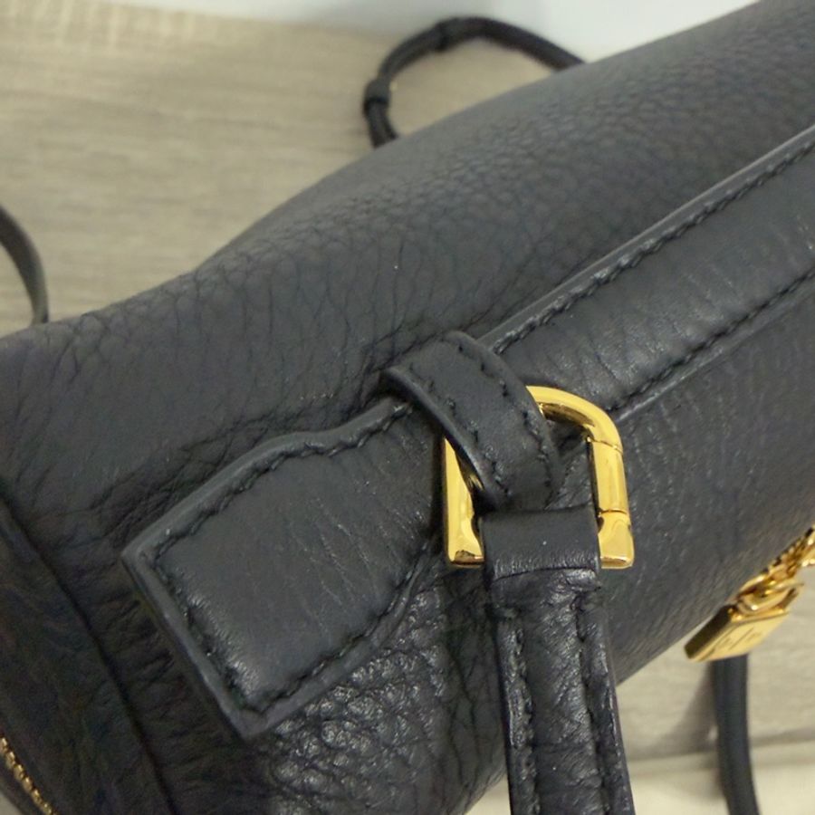 🖤Loro Piana LP23.5 黑金雙肩背包🖤 二手閒置-34