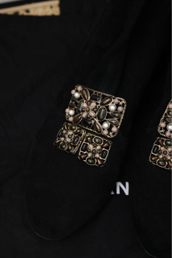 Chanel 11年拜占庭黑色琉璃麂皮长筒靴-2