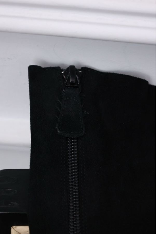 Chanel 11年拜占庭黑色琉璃麂皮长筒靴-14