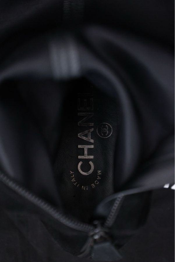 Chanel 11年拜占庭黑色琉璃麂皮长筒靴-31