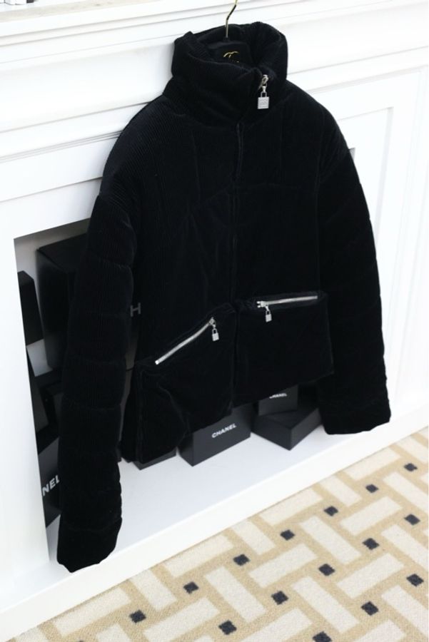 Chanel 03年运动方标系列黑色灯芯绒棉服-2