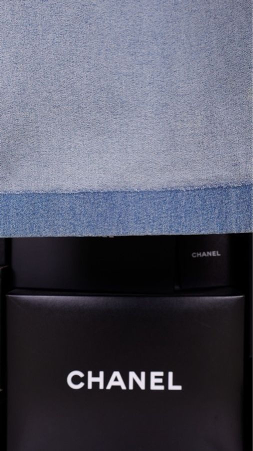 Chanel 92年海报款玫红线条丹宁牛仔拼接半裙-17