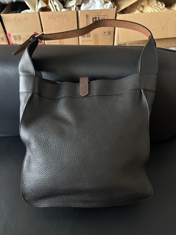 愛馬仕 Hermes Marwari hobo水桶托特 黑銀框P刻。-1