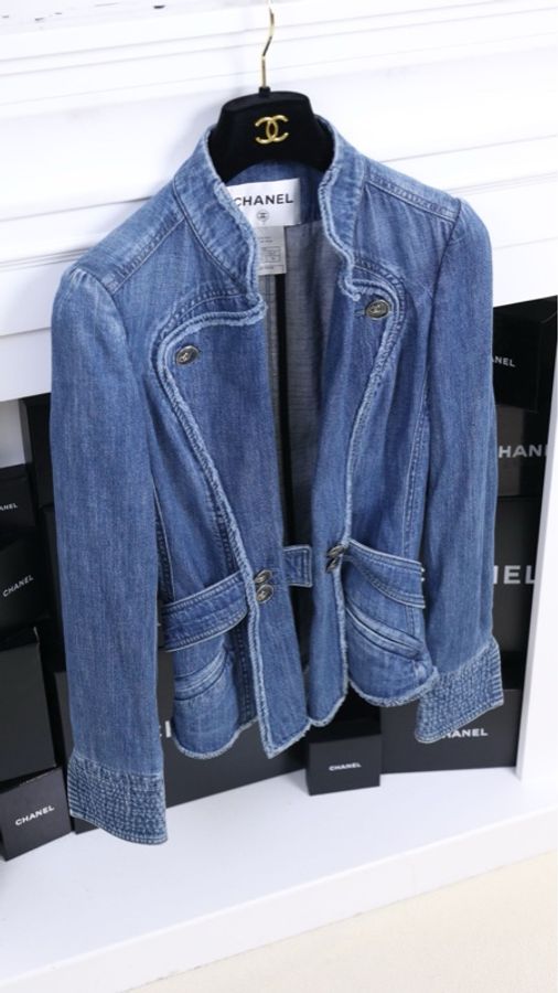 Chanel 08年春夏系列秀款蓝色丹宁牛仔琉璃扣立领外套-2