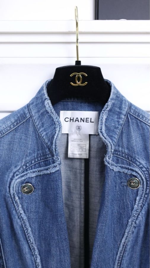 Chanel 08年春夏系列秀款蓝色丹宁牛仔琉璃扣立领外套-6