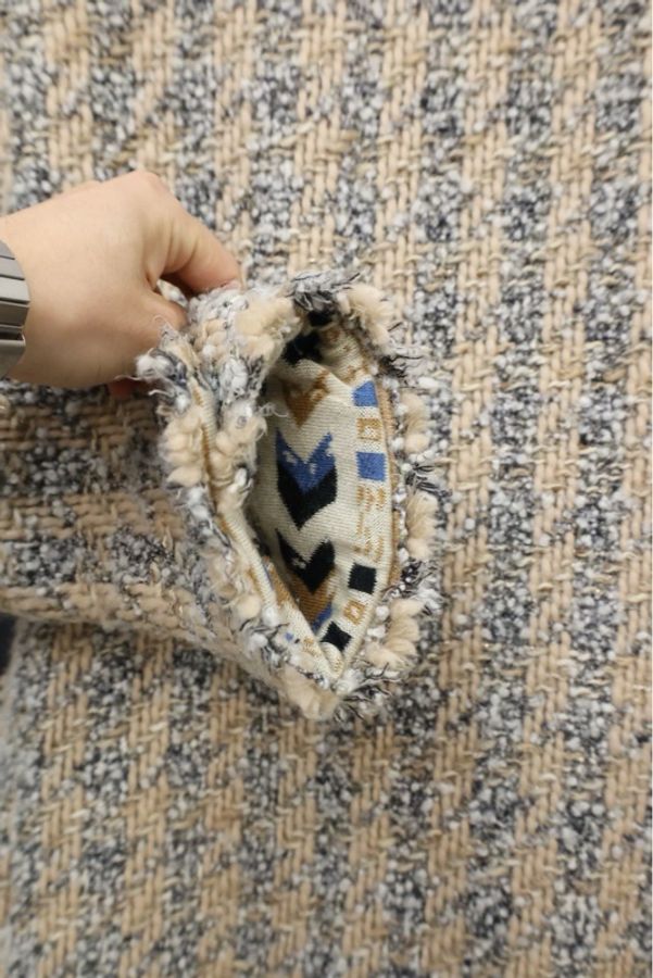 Chanel 04年秋冬秀款燕麦奶茶波西米亚内衬翻领西装外套-18