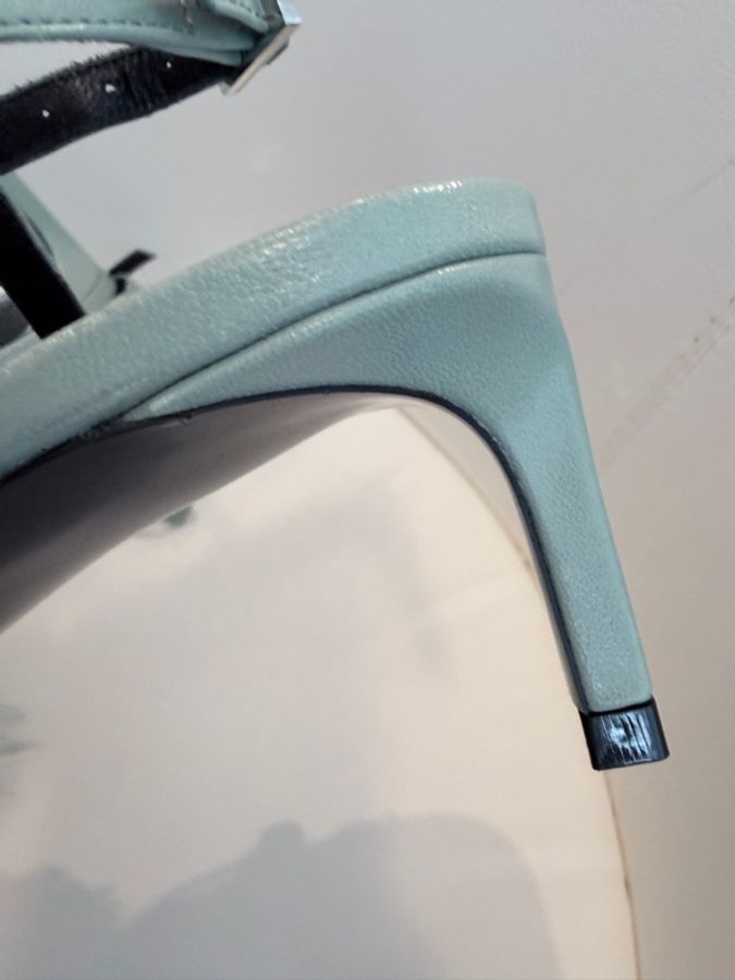 CELINE✨超顯白凱旋細帶綠色毛毛細跟鞋 #40-25