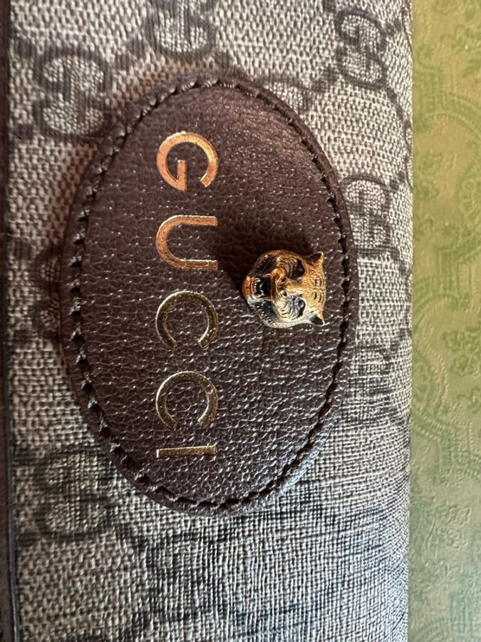 GUCCI虎頭斜背包-2