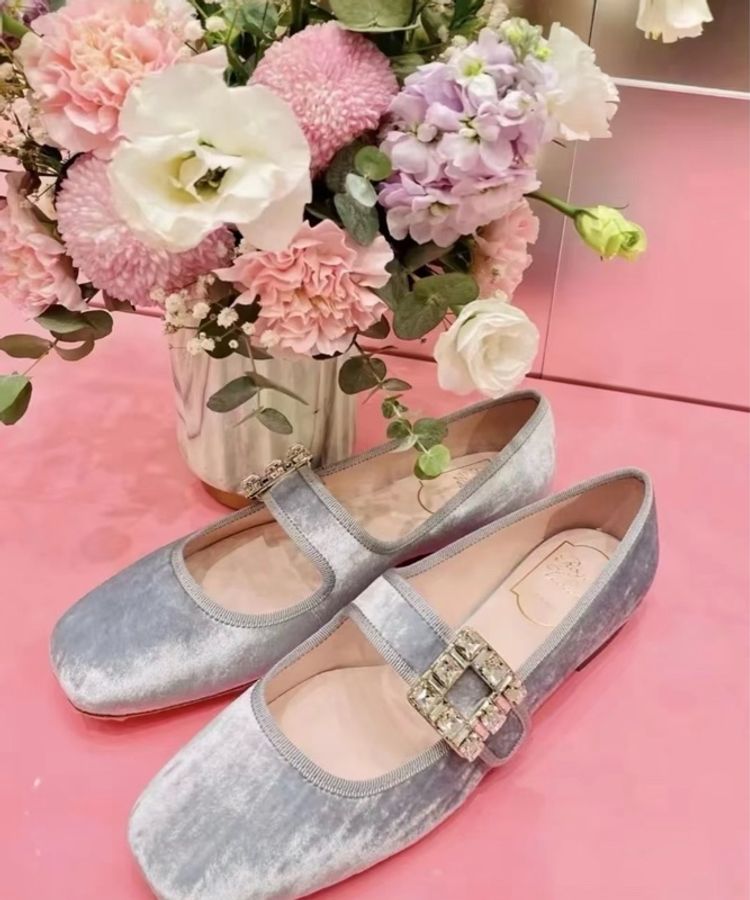 Roger vivier✨RV超顯白方釦絲絨娃娃鞋瑪莉珍鞋 #39 原價四萬多-1
