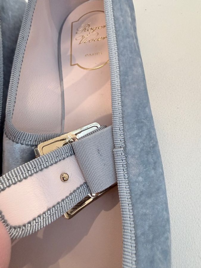 Roger vivier✨RV超顯白方釦絲絨娃娃鞋瑪莉珍鞋 #39 原價四萬多-19