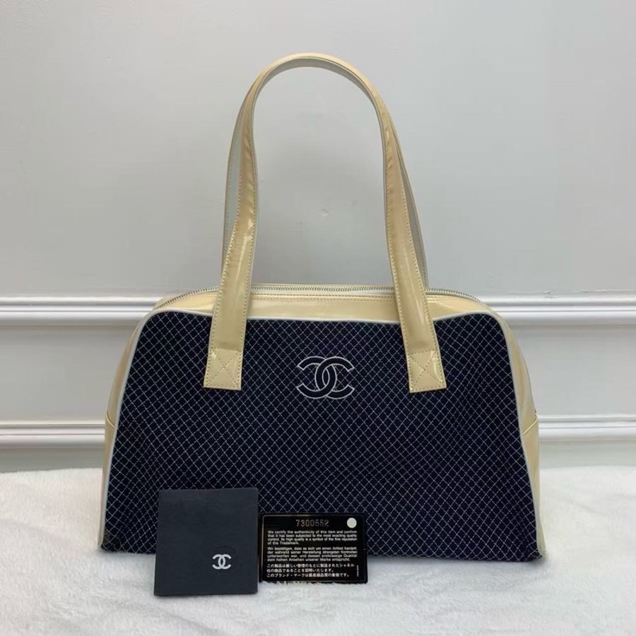 Chanel香奈兒 保齡球手提包 牛仔藍帆布拼漆皮 經典款波士頓單肩包 絕版經典款女士手提購物袋-1