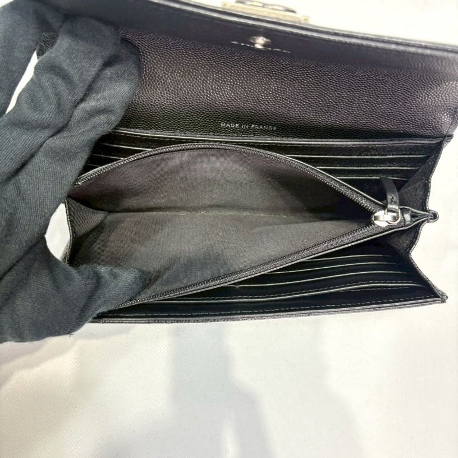 CHANEL Boy黑銀荔枝皮釦式長夾-5