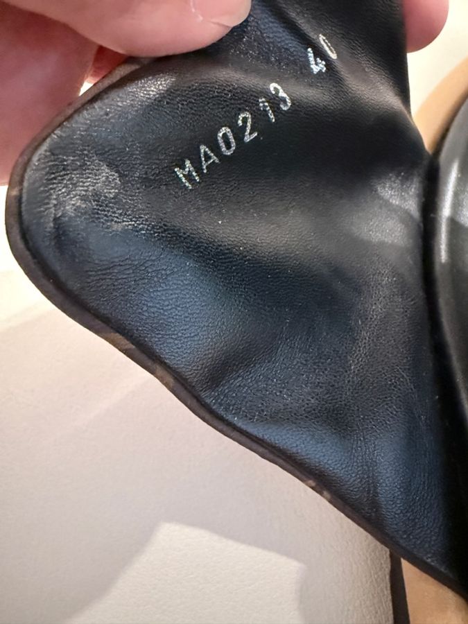 Louis Vuitton✨LV草間彌生聯名魔鬼氈南瓜拖鞋 #40 MA0213-31
