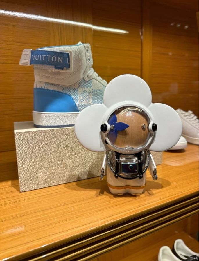 Louis Vuitton 99新閒置 男士Rivoli棋盤格運動高幫鞋 7號-4