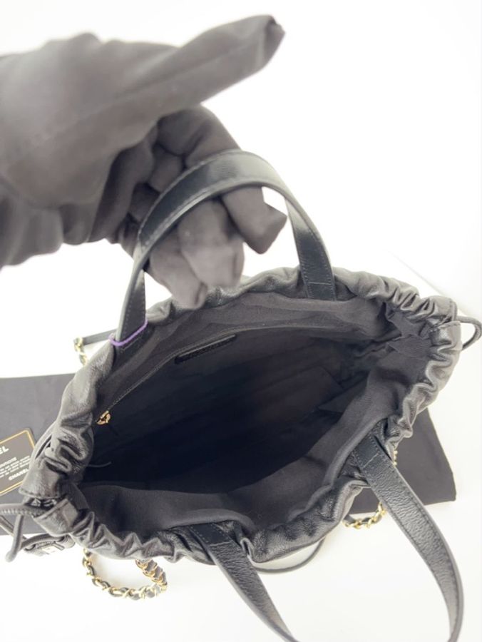 Chanel chain tote-4