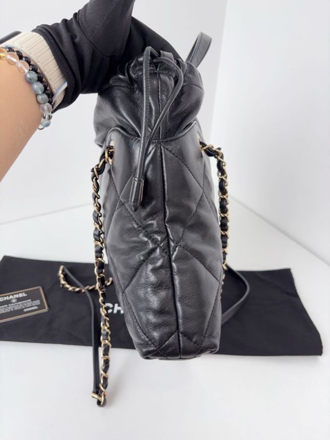 Chanel chain tote-6