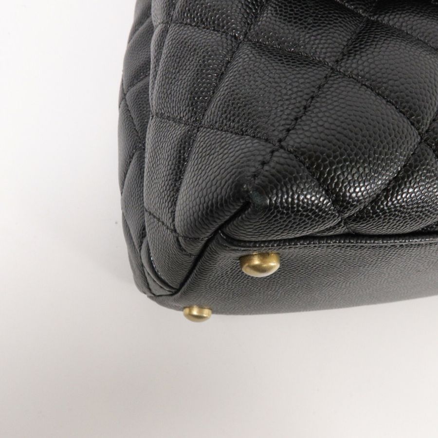 CHANEL 牛皮皮革Coco Handle Medium鏈帶肩背袋-11