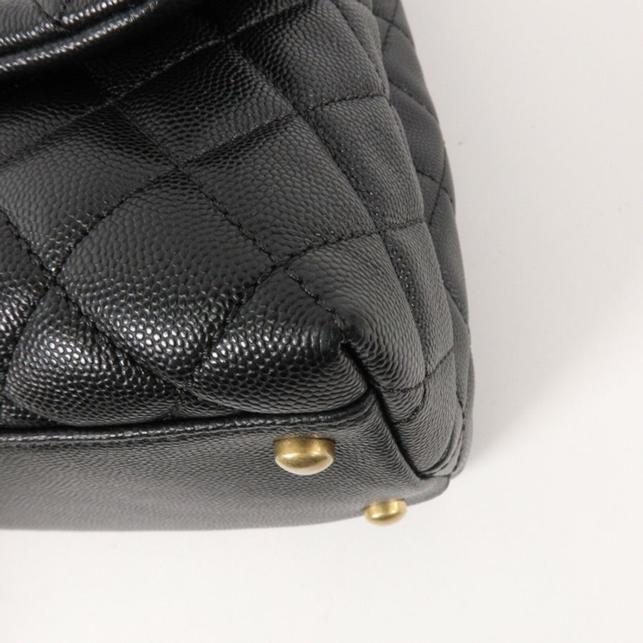 CHANEL 牛皮皮革Coco Handle Medium鏈帶肩背袋-12