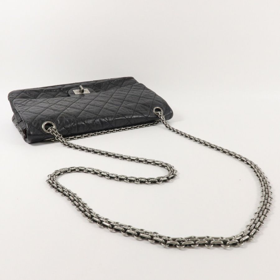 CHANEL 牛皮皮革2.55 Large鏈帶肩背袋-8