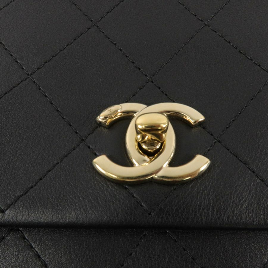 CHANEL 牛皮皮革Chain Shoulder鏈帶肩背袋-6