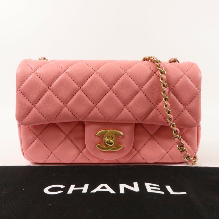 CHANEL 羊皮皮革Mini Flap Bag With Gold Ball鏈帶肩背袋-10