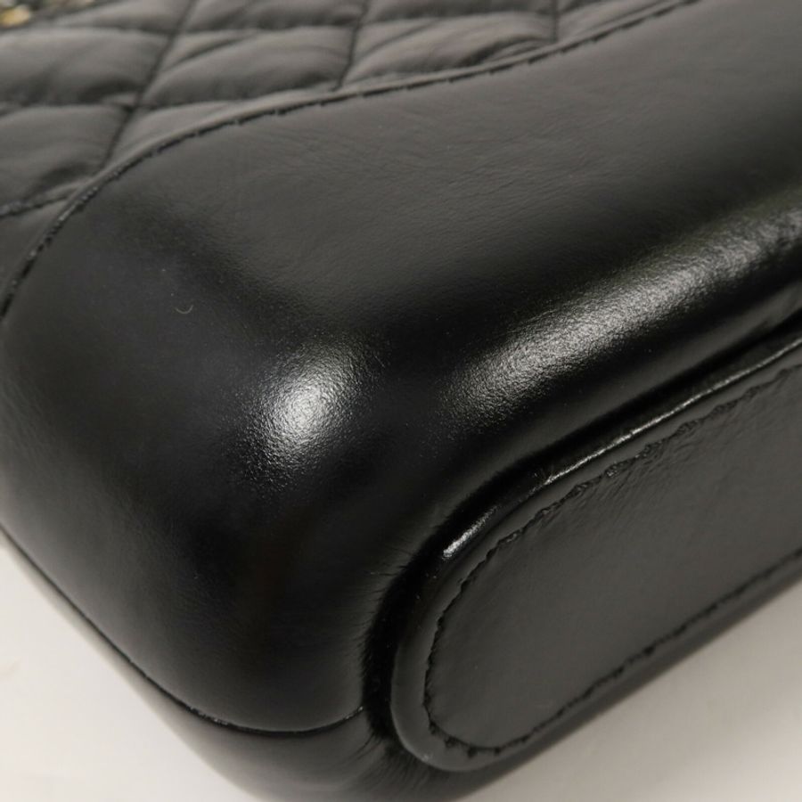 CHANEL 牛皮皮革Gabrielle Wallet On Chain鏈帶肩背袋-13