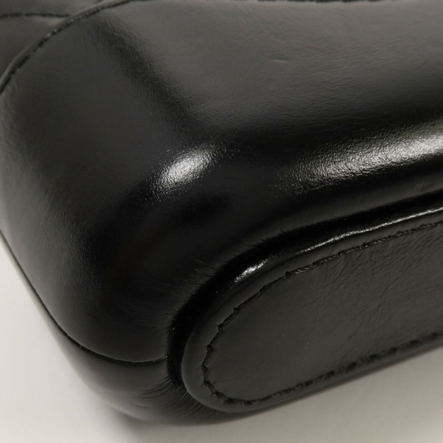 CHANEL 牛皮皮革Gabrielle Wallet On Chain鏈帶肩背袋-15