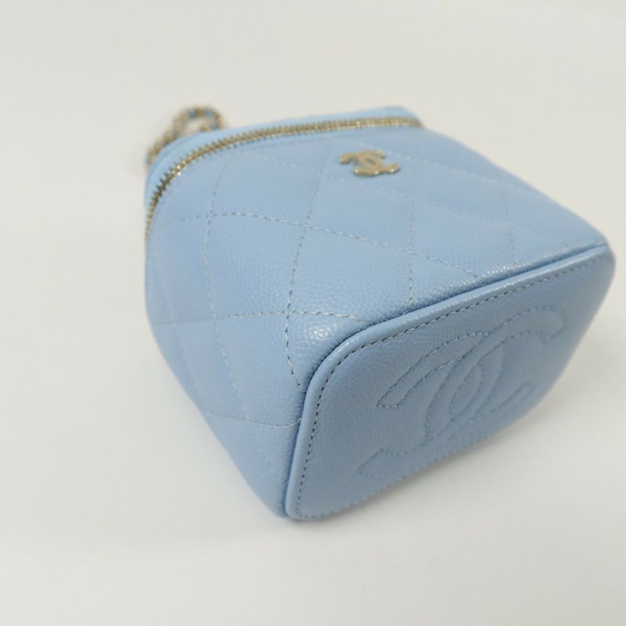 CHANEL 牛皮皮革Mini Vanity Case鏈帶肩背袋-12