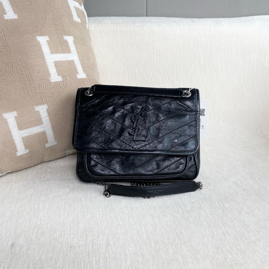 YSL聖羅蘭Niki鏈條包小號D扣黑色油蠟皮-1