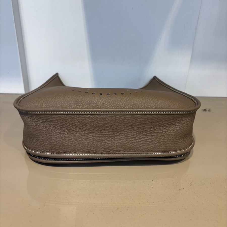Hermes 18大象灰T/C皮Evelyne 29-4