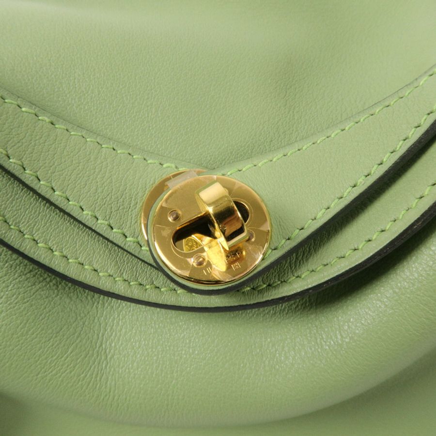 HERMES Swift皮革Mini Lindy手挽肩背兩用袋Vert Criquet-5
