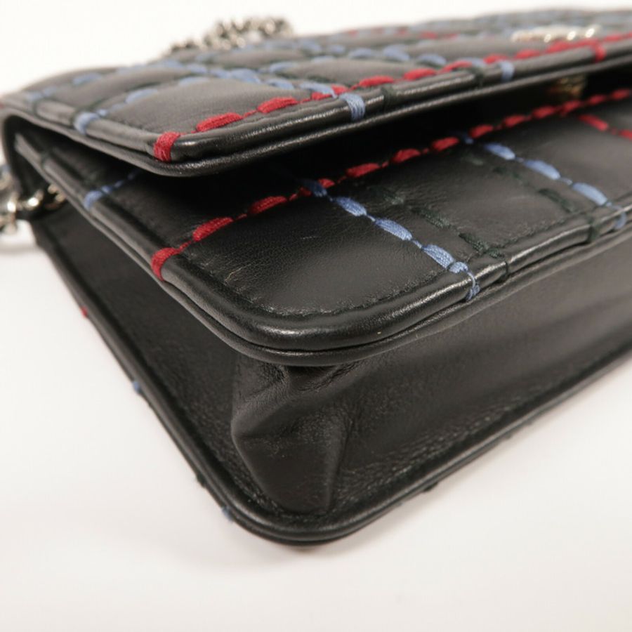 CHANEL 牛皮皮革WOC Wallet On Chain鏈帶肩背袋-11
