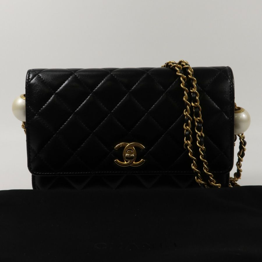 CHANEL 羊皮皮革WOC Wallet On Chain鏈帶肩背袋-10