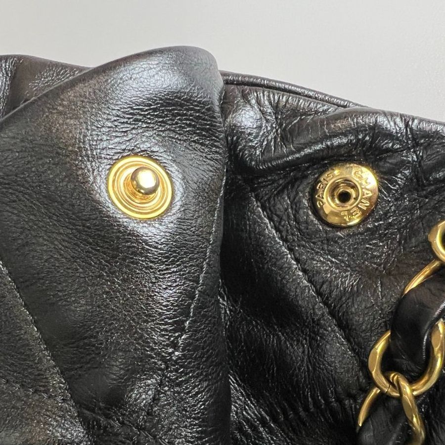 CHANEL 22BAG金字肩背包 黑金 中號 AS3261/晶片款-14