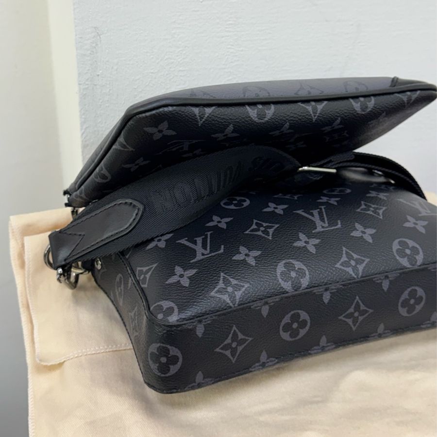 Lv Trio郵差包三合一斜背包-10