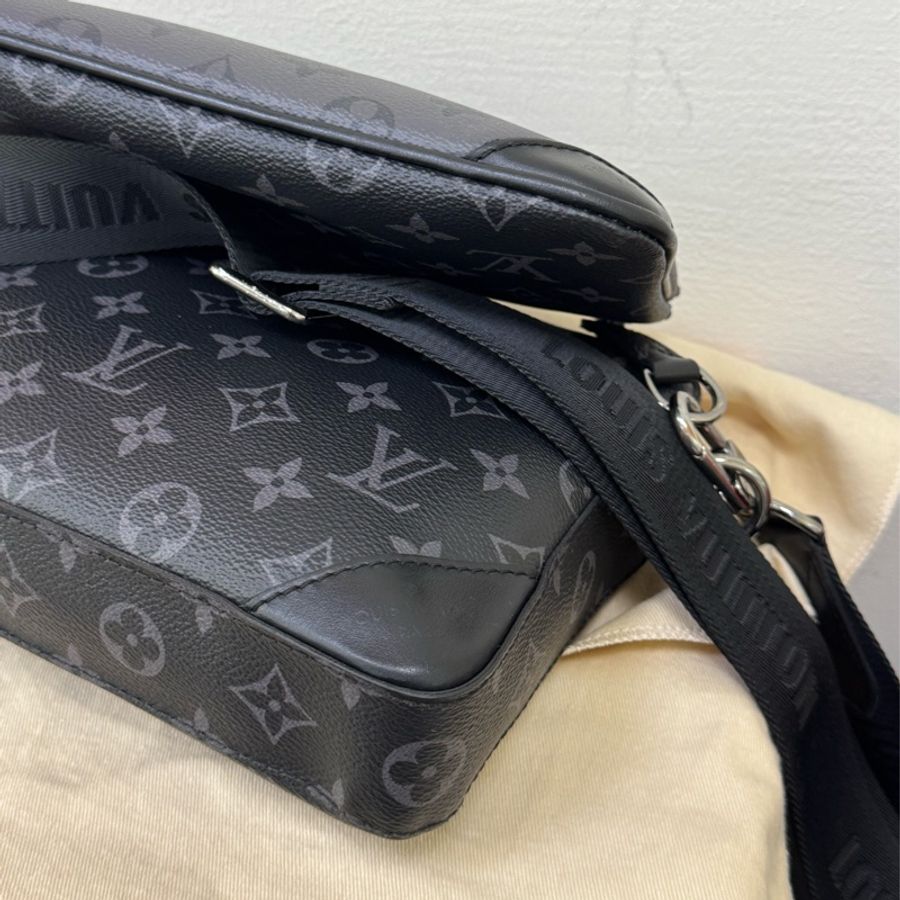 Lv Trio郵差包三合一斜背包-12