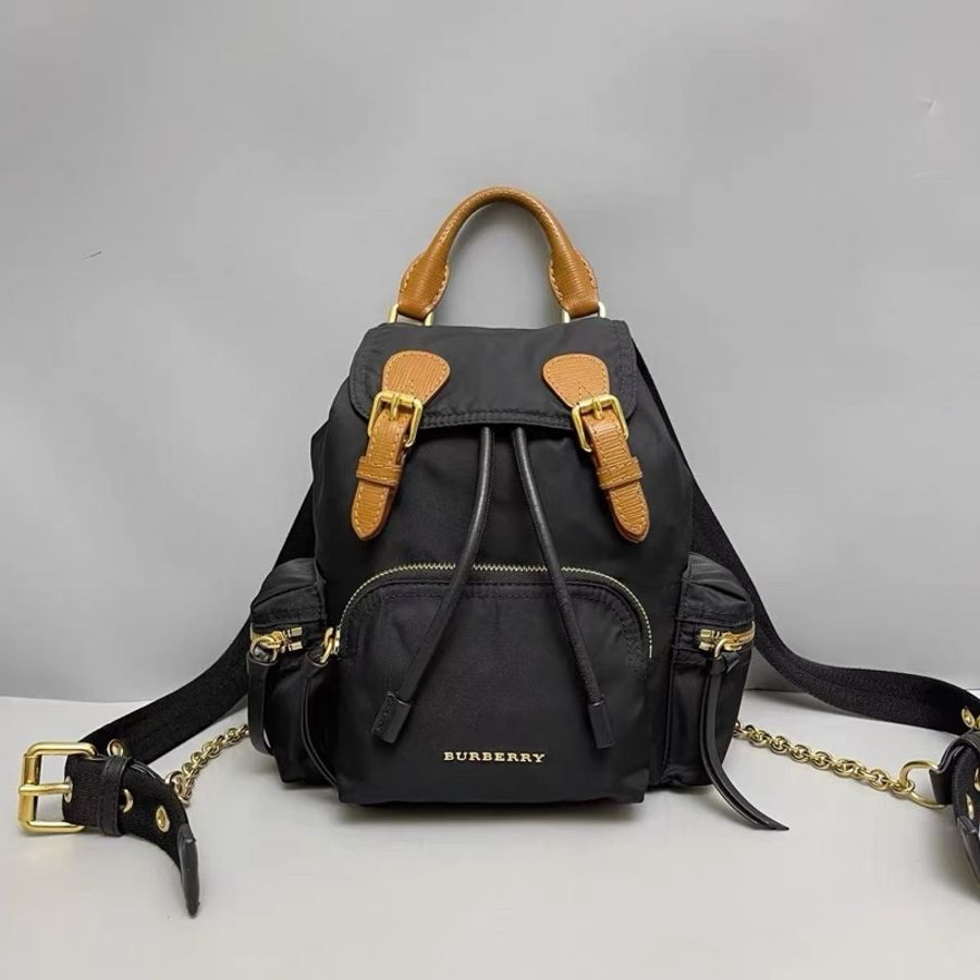 Burberry Rucksack 尼龍雙肩包/後背包-0