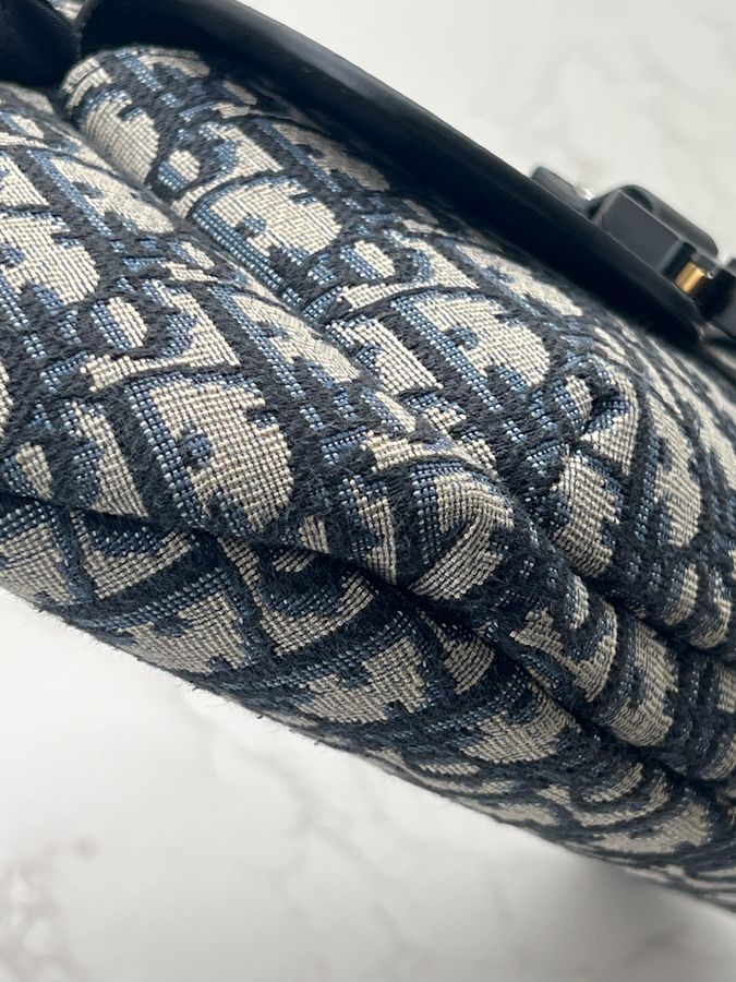 香緹國際精品 Dior 刺繡老花胸包 1158-5