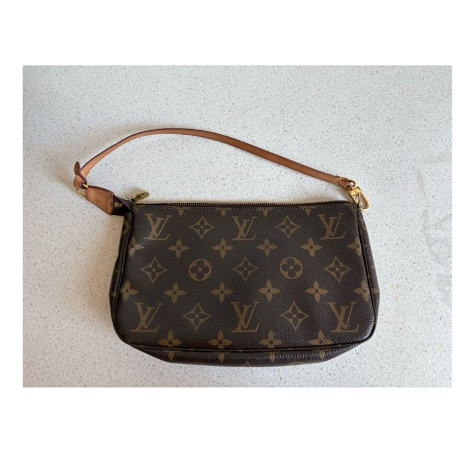 Louis Vuitton(LV)Monogram 小手袋-0