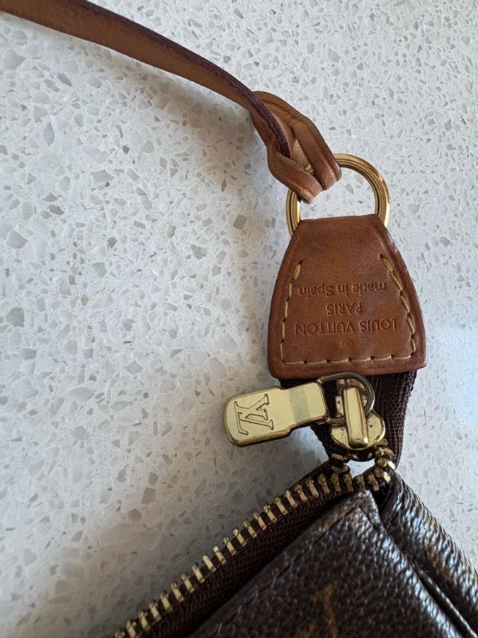Louis Vuitton(LV)Monogram 小手袋-12