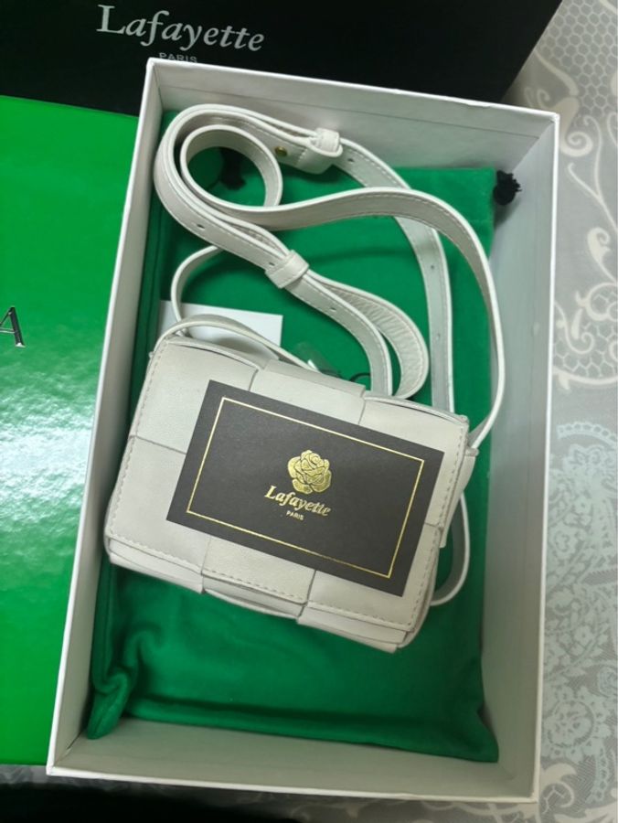 Bottega Veneta 的 Cassette Mini Cassett-4