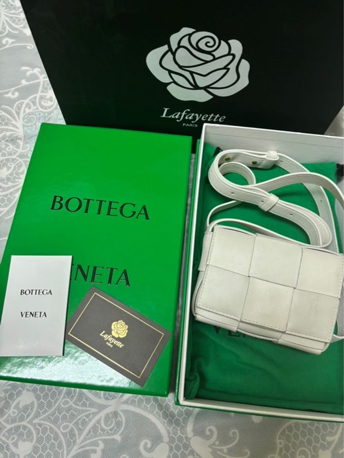 Bottega Veneta 的 Cassette Mini Cassett-5