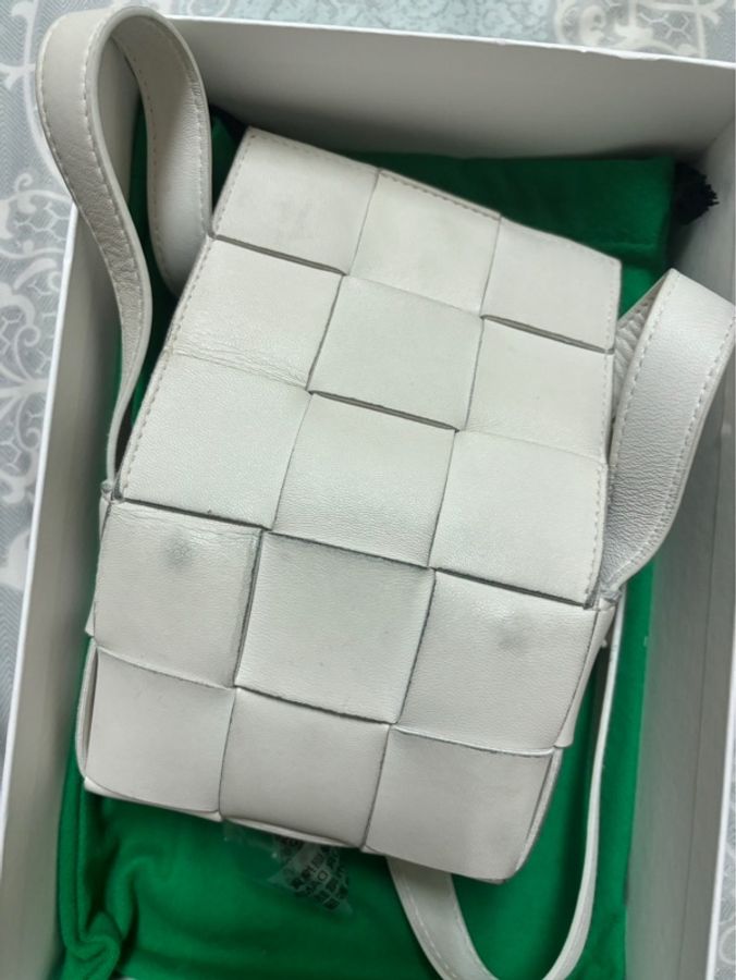Bottega Veneta 的 Cassette Mini Cassett-10