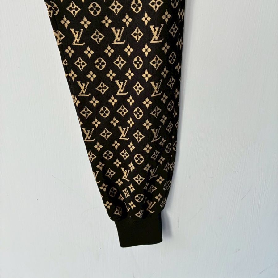 LV滿版logo縮口長褲👖xs-5