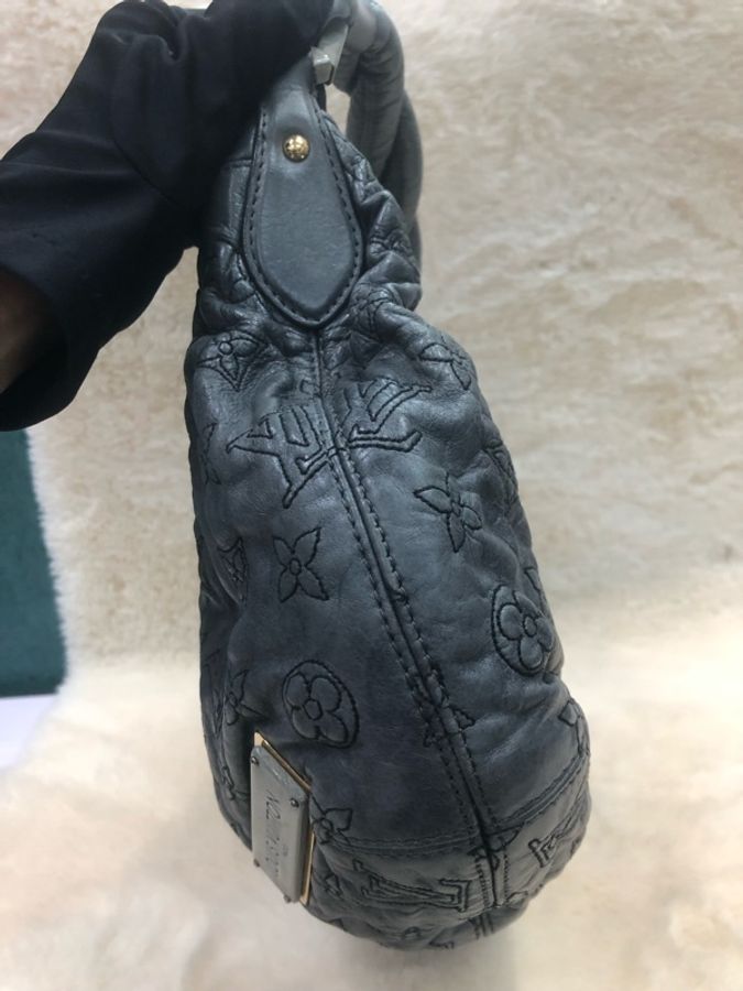 LV 限量版 Olympe Nimbus PM 灰色 皮革 XC674-2