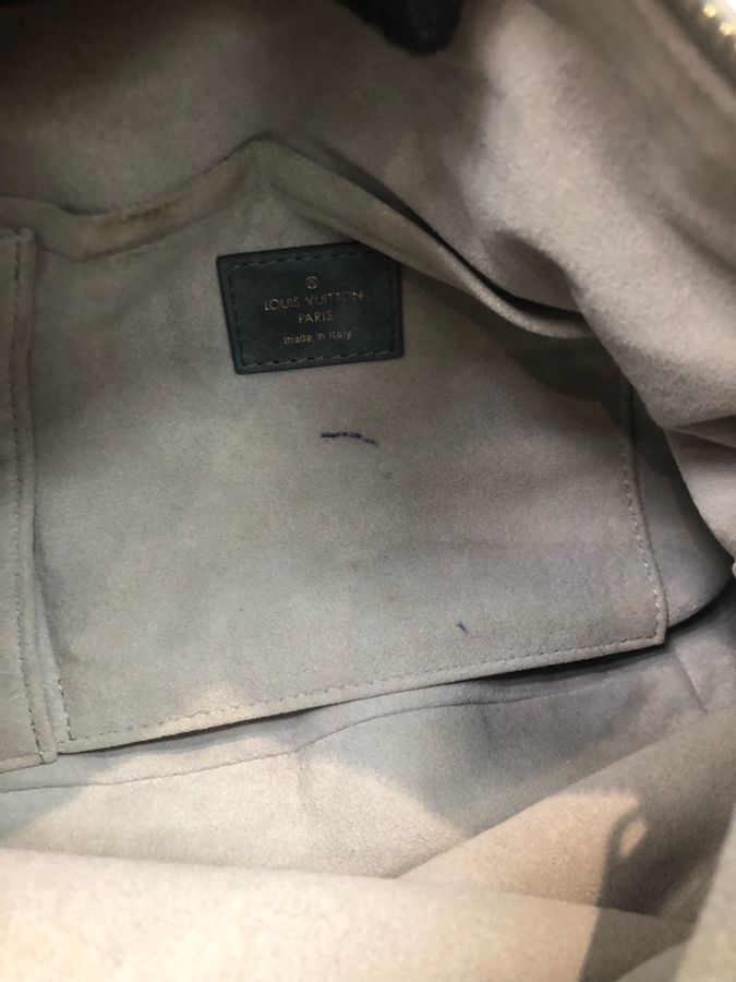 LV 限量版 Olympe Nimbus PM 灰色 皮革 XC674-15